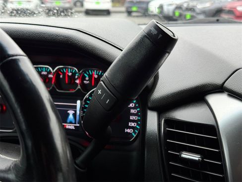 Used 2018 Chevrolet Tahoe LT w/ Luxury Package image 29