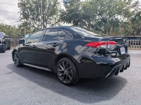 Used 2023 Toyota Corolla SE w/ SE Premium Package FWD image 6