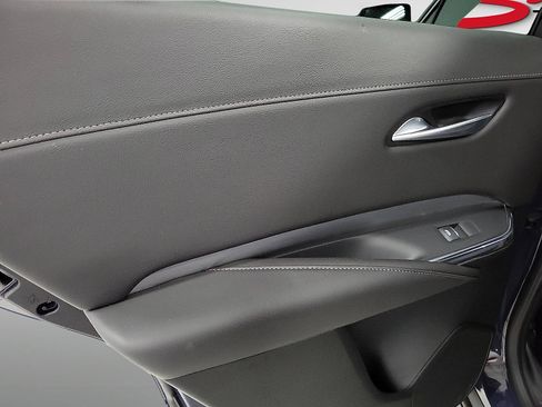 Used 2024 Cadillac XT4 Premium Luxury image 18