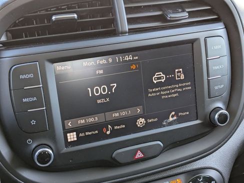 Used 2024 Kia Soul LX w/ Option Group 015 image 21