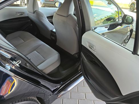 Used 2024 Toyota Corolla SE w/ SE Package FWD image 13