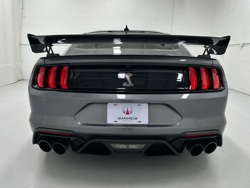Used 2022 Ford Mustang Shelby GT500 w/ Carbon Fiber Track Pack image 5