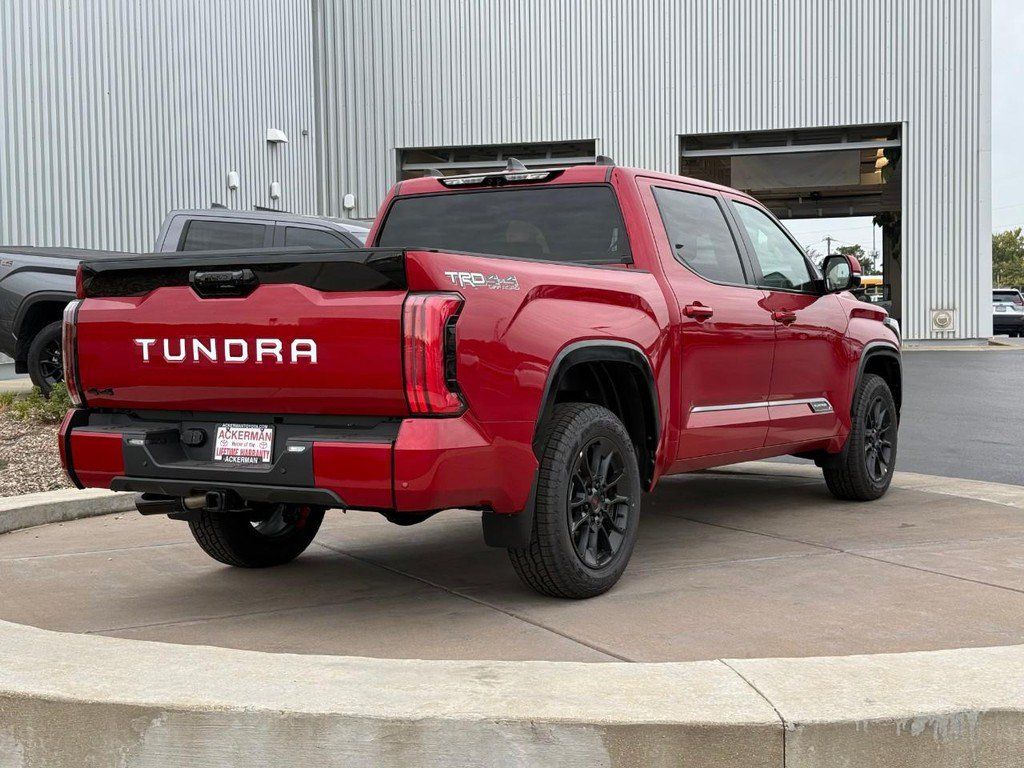 New 2025 Toyota Tundra Platinum w/ TRD Off-Road Package AWD/4WD image 5
