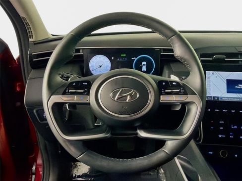 Certified 2024 Hyundai Tucson Limited FWD image 12