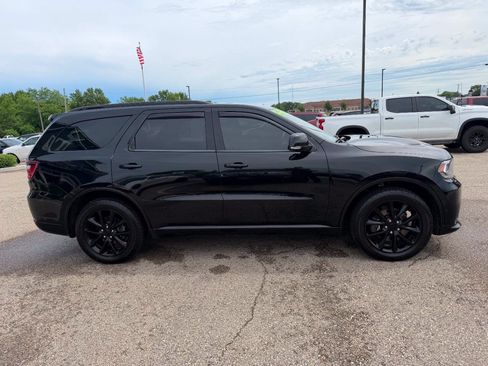 Used 2018 Dodge Durango R/T w/ Technology Group AWD/4WD image 6