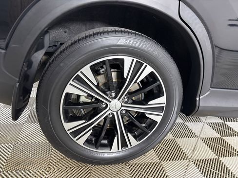 Used 2022 Mitsubishi Eclipse Cross SE image 30