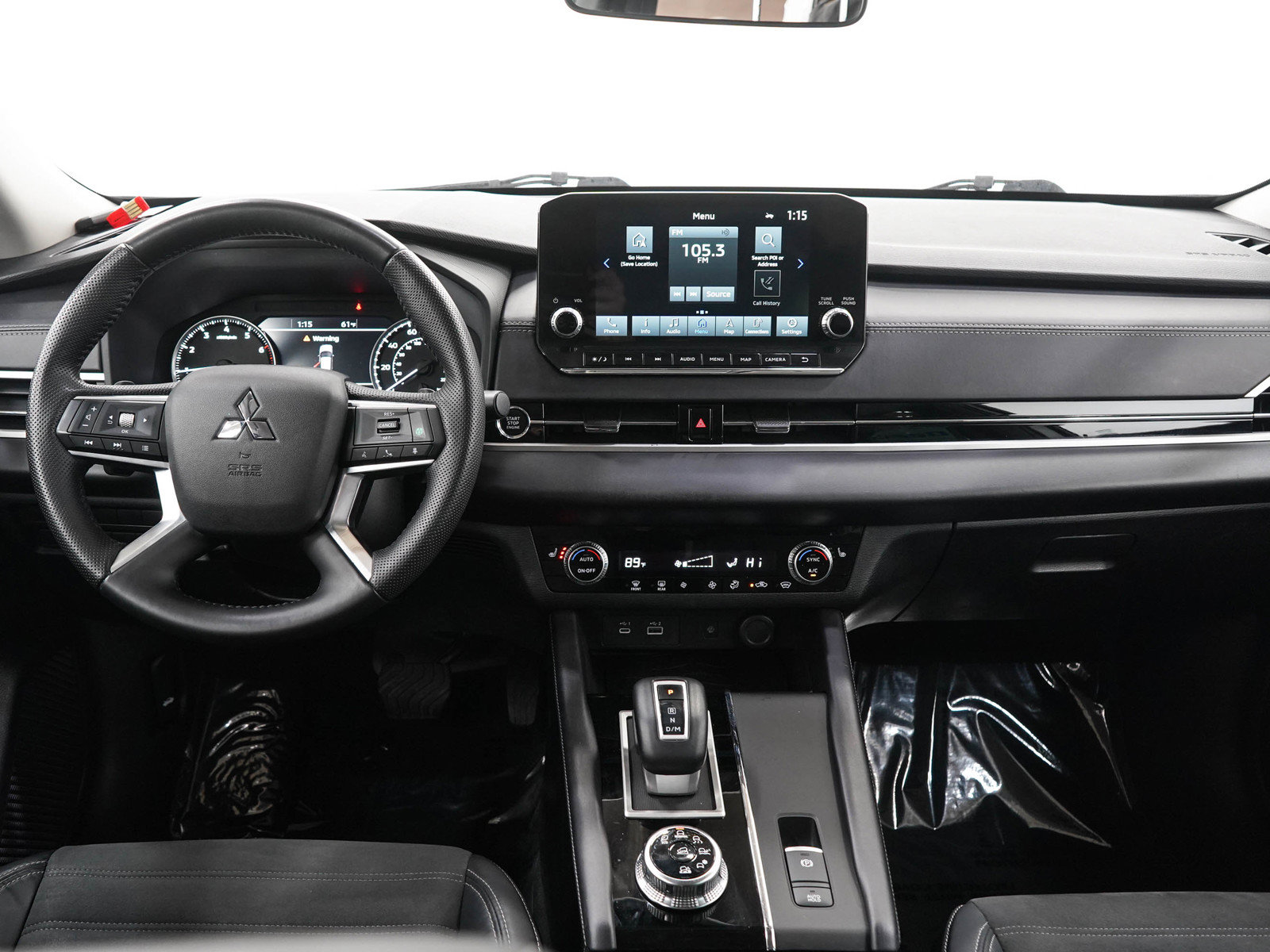 Used 2022 Mitsubishi Outlander SE AWD/4WD image 16