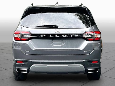 New 2026 Honda Pilot Elite image 4