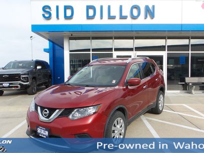 Used 2016 Nissan Rogue S w/ Appearance Package