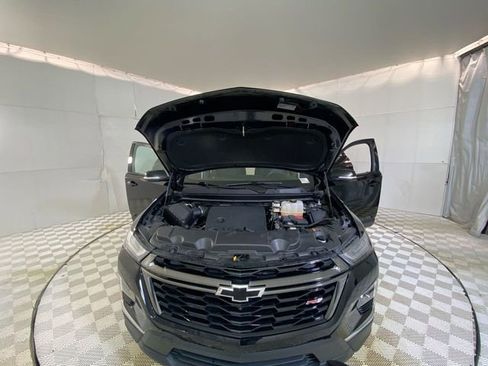 Certified 2023 Chevrolet Traverse RS image 16