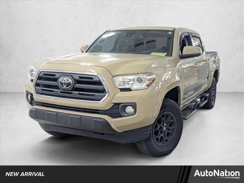 Used 2019 Toyota Tacoma SR5 image 1