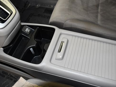 Used 2014 Honda CR-V LX image 30