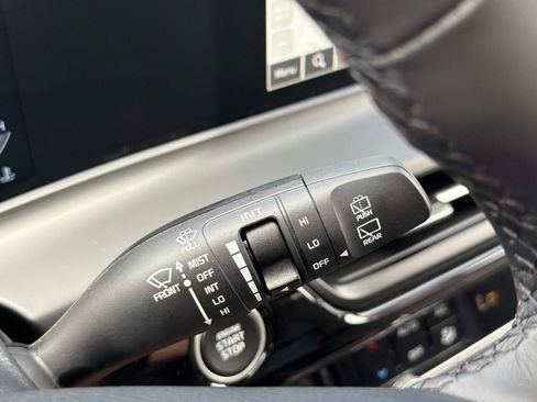 New 2026 Kia Seltos S FWD image 26