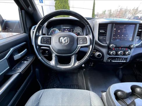 Used 2022 RAM 2500 Big Horn w/ Level A Equipment Group image 6