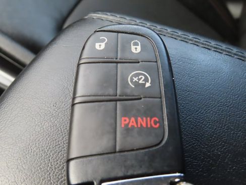 Used 2022 Jeep Compass Latitude image 36