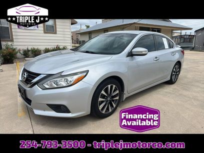 Used 2016 Nissan Altima 2.5 SL w/ Moonroof Package