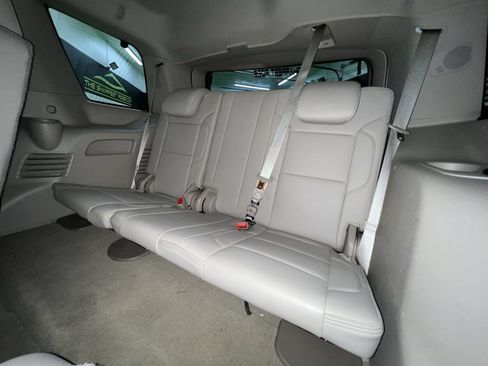 Used 2018 GMC Yukon Denali w/ Denali Ultimate Package AWD/4WD image 30