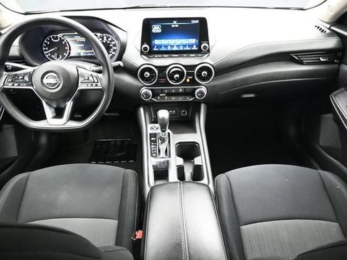 Used 2024 Nissan Sentra SV FWD image 16