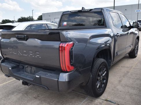 Used 2024 Toyota Tundra Platinum AWD/4WD image 5