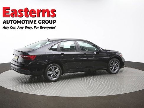 Used 2024 Volkswagen Jetta SE FWD image 41