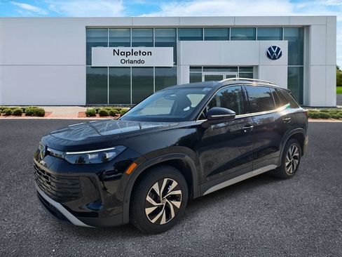 New 2025 Volkswagen Tiguan S image 8