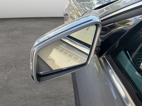 Used 2015 Mercedes-Benz E 350 4MATIC Sedan w/ Premium 1 Package image 32
