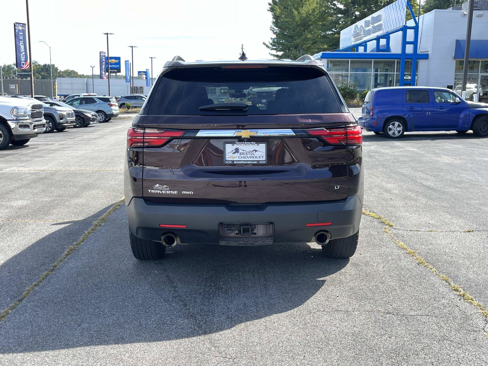 Used 2023 Chevrolet Traverse LT AWD/4WD image 5