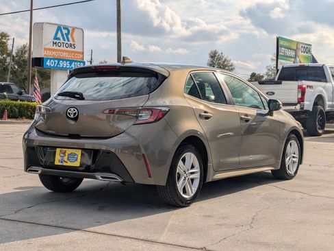 Used 2019 Toyota Corolla SE image 3