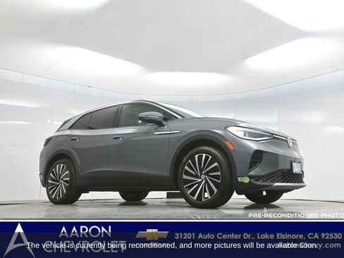 Used 2023 Volkswagen ID.4 Pro S Plus image 2
