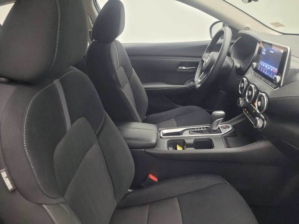 Used 2025 Nissan Sentra SV FWD image 21
