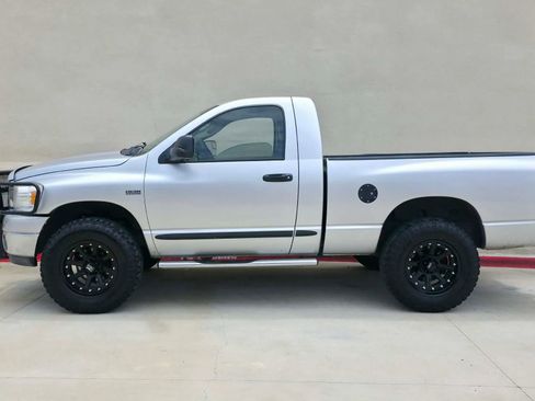 Used 2008 Dodge Ram 1500 Truck SLT AWD/4WD image 6