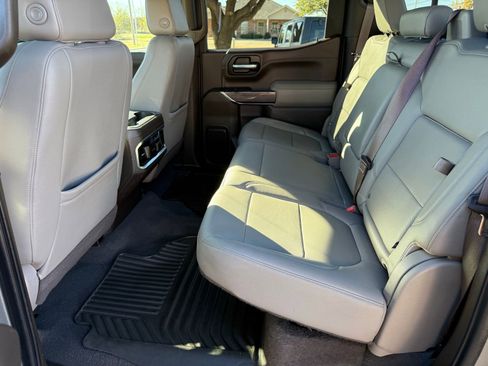 Used 2020 Chevrolet Silverado 1500 LTZ w/ LTZ Texas Edition image 11