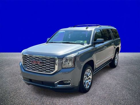Used 2019 GMC Yukon XL Denali AWD/4WD image 7