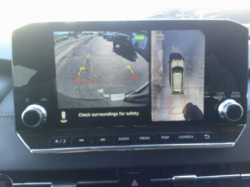 Used 2024 Mitsubishi Outlander SE image 27