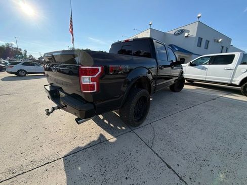 Used 2018 Ford F150 XLT w/ Equipment Group 302A Luxury AWD/4WD image 8