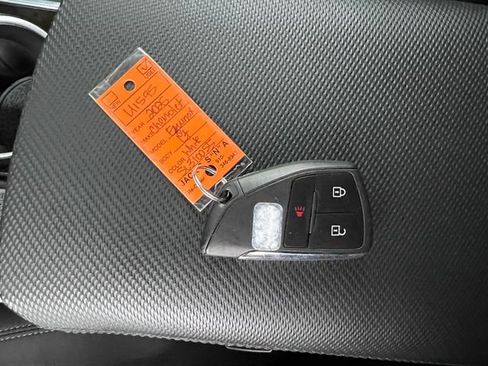 Used 2025 Chevrolet Equinox LT image 51