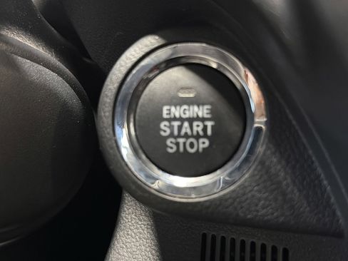 Certified 2025 Subaru Forester Premium image 28