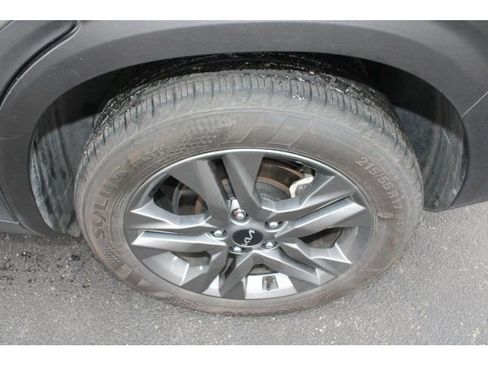 Used 2023 Kia Seltos S w/ Navigation Package image 8