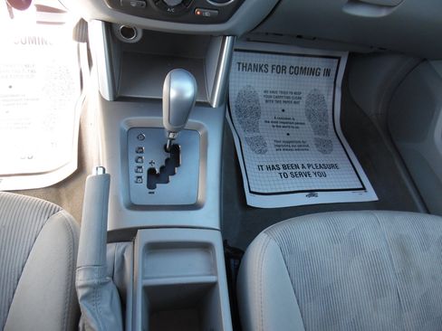 Used 2010 Subaru Forester 2.5X Premium image 15