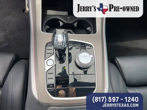Used 2022 BMW X5 xDrive40i w/ M Sport Package AWD/4WD image 13