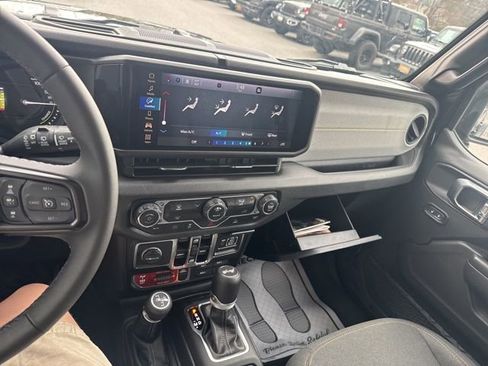 Used 2025 Jeep Wrangler Unlimited Sport S 4xe image 25