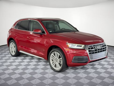 Used 2018 Audi Q5 2.0T Premium Plus w/ Premium Plus Package AWD/4WD image 7