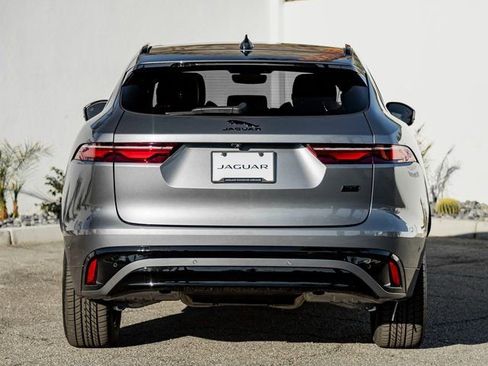 New 2026 Jaguar F-PACE R-Dynamic S image 8