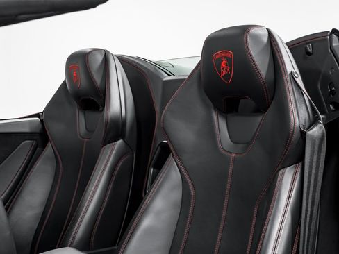 Used 2020 Lamborghini Huracan EVO AWD/4WD image 19