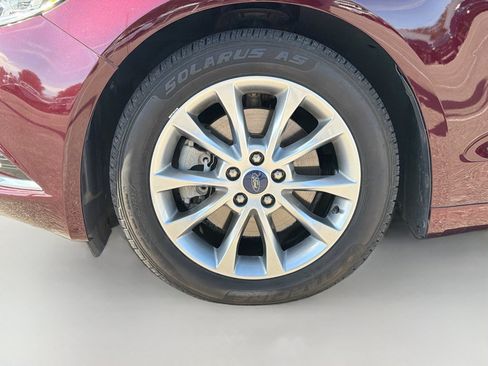 Used 2017 Ford Fusion Energi SE image 41