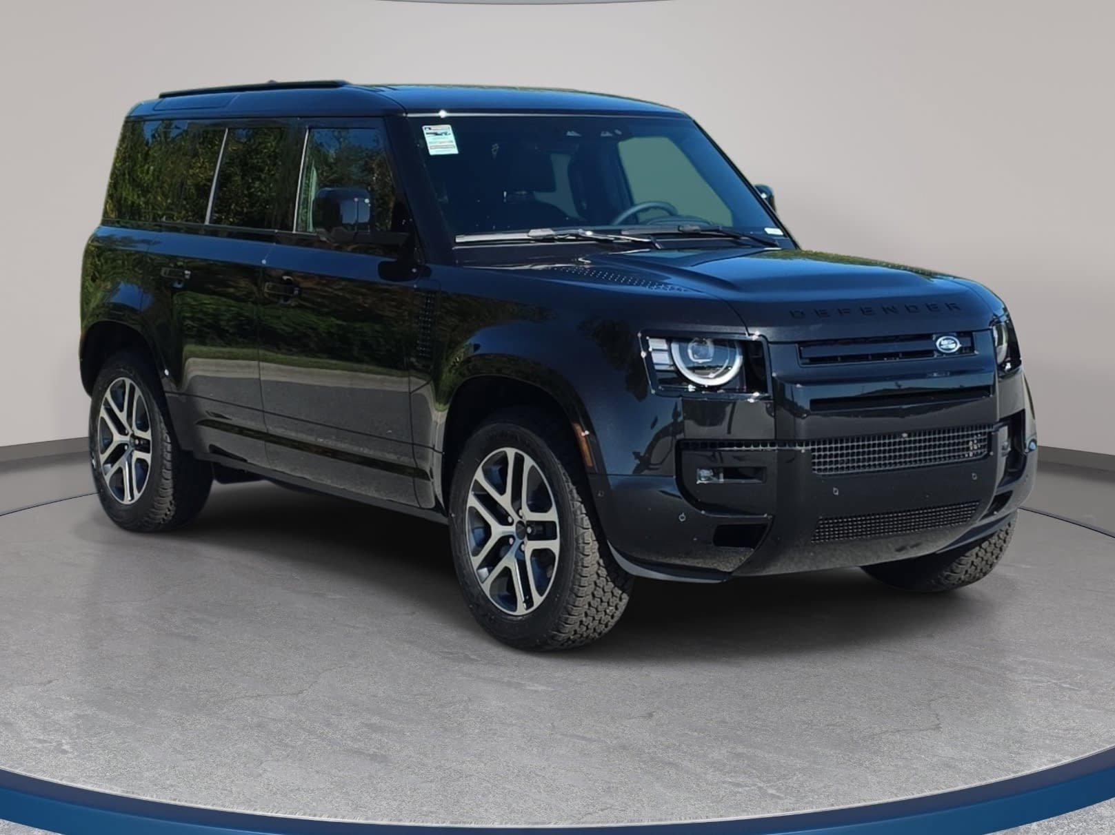 New 2026 Land Rover Defender 110 X-Dynamic SE AWD/4WD image 3
