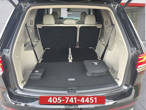 Used 2024 Volkswagen Atlas SE FWD image 29