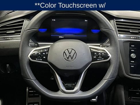 Used 2024 Volkswagen Tiguan SE R-Line AWD/4WD image 8