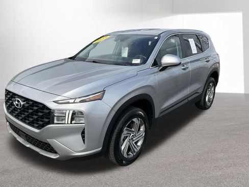 Used 2023 Hyundai Santa Fe SE AWD/4WD image 2