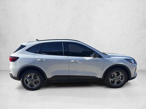 New 2026 Ford Escape ST-Line FWD image 6
